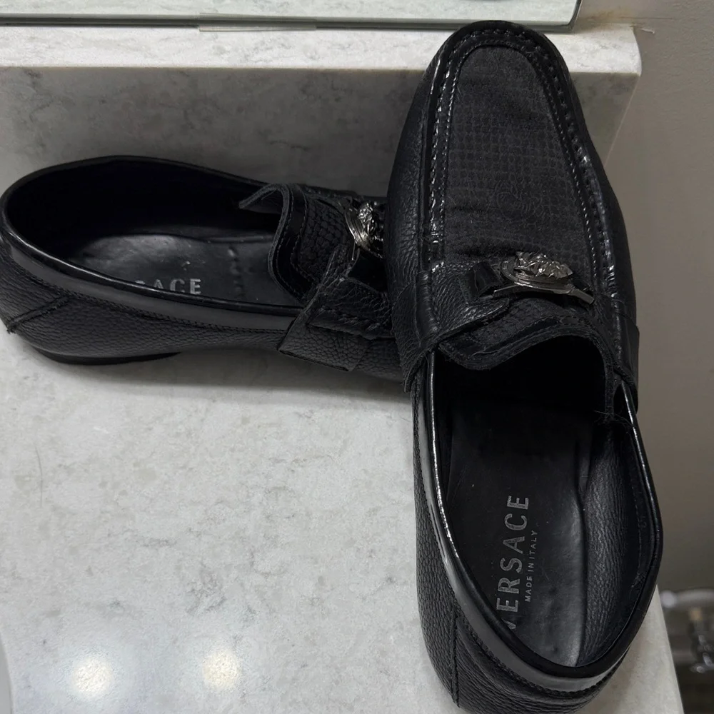 Versace | Shoes | Versace Black Leather Mens Slipon Loafers  display picture 1